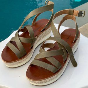 Platform Strappy Sandals